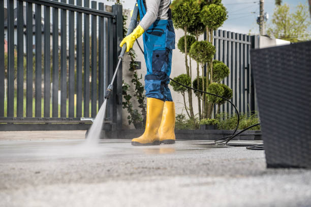 Best Gas Station Cleaning  in West Deland, FL